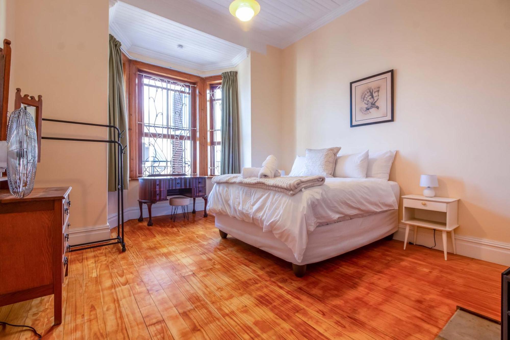Holiday home Bo-kaap Hidden Gem With Hot Tub *