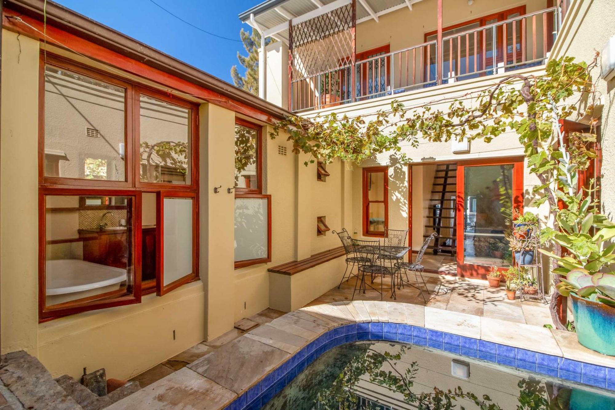 Bo-kaap Hidden Gem With Hot Tub Holiday home *