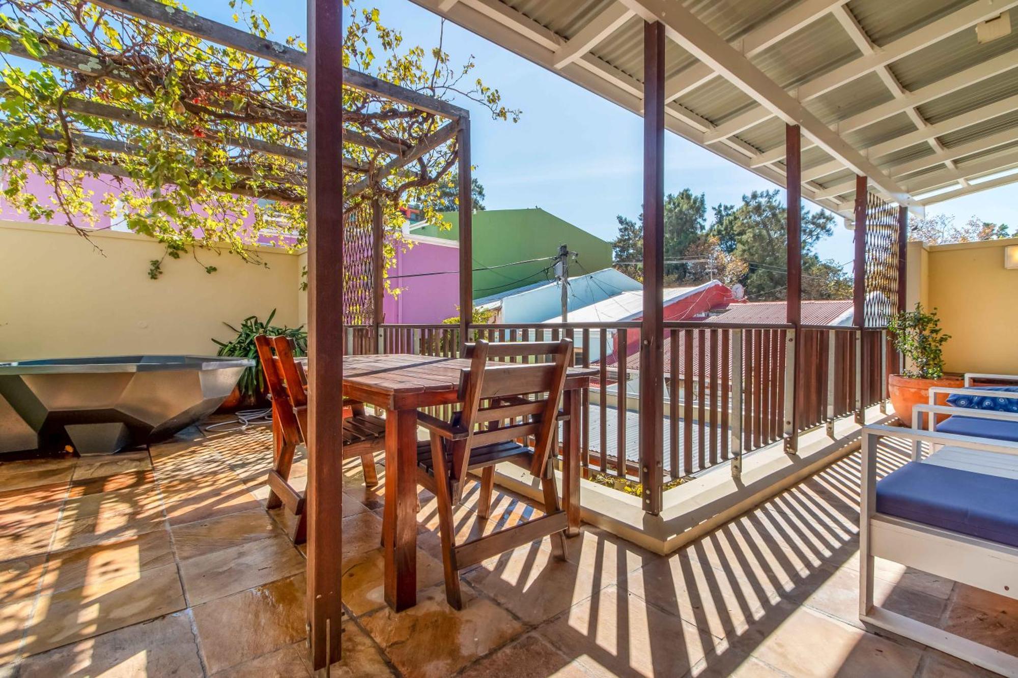Holiday home Bo-kaap Hidden Gem With Hot Tub Cape Town