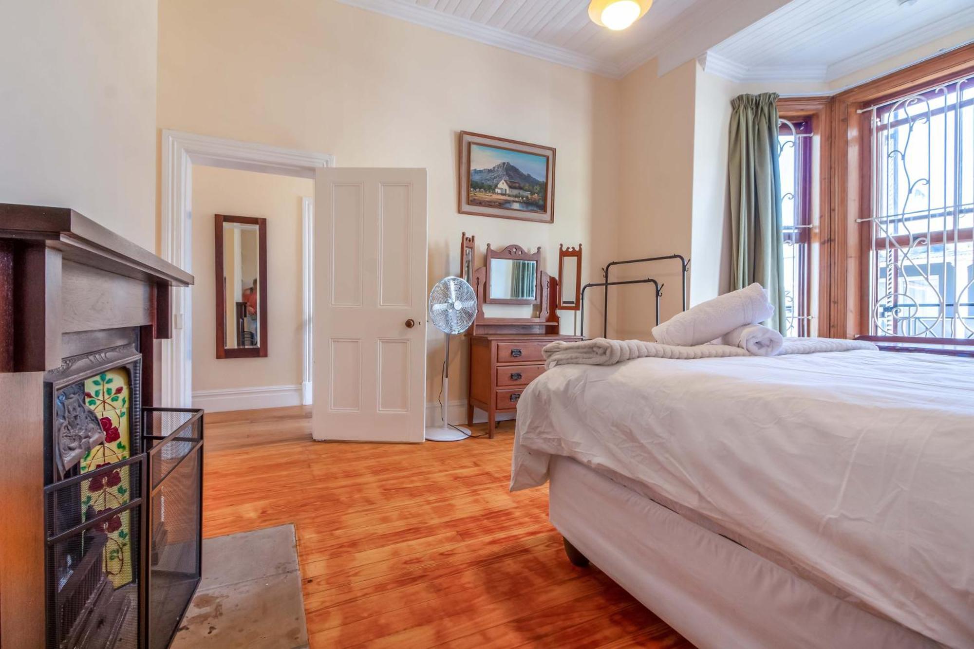 Bo-kaap Hidden Gem With Hot Tub * Cape Town